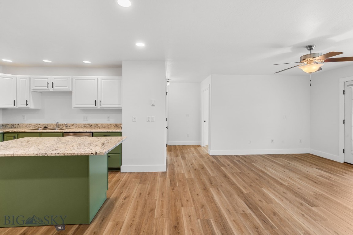 2220 Baxter Lane 4C