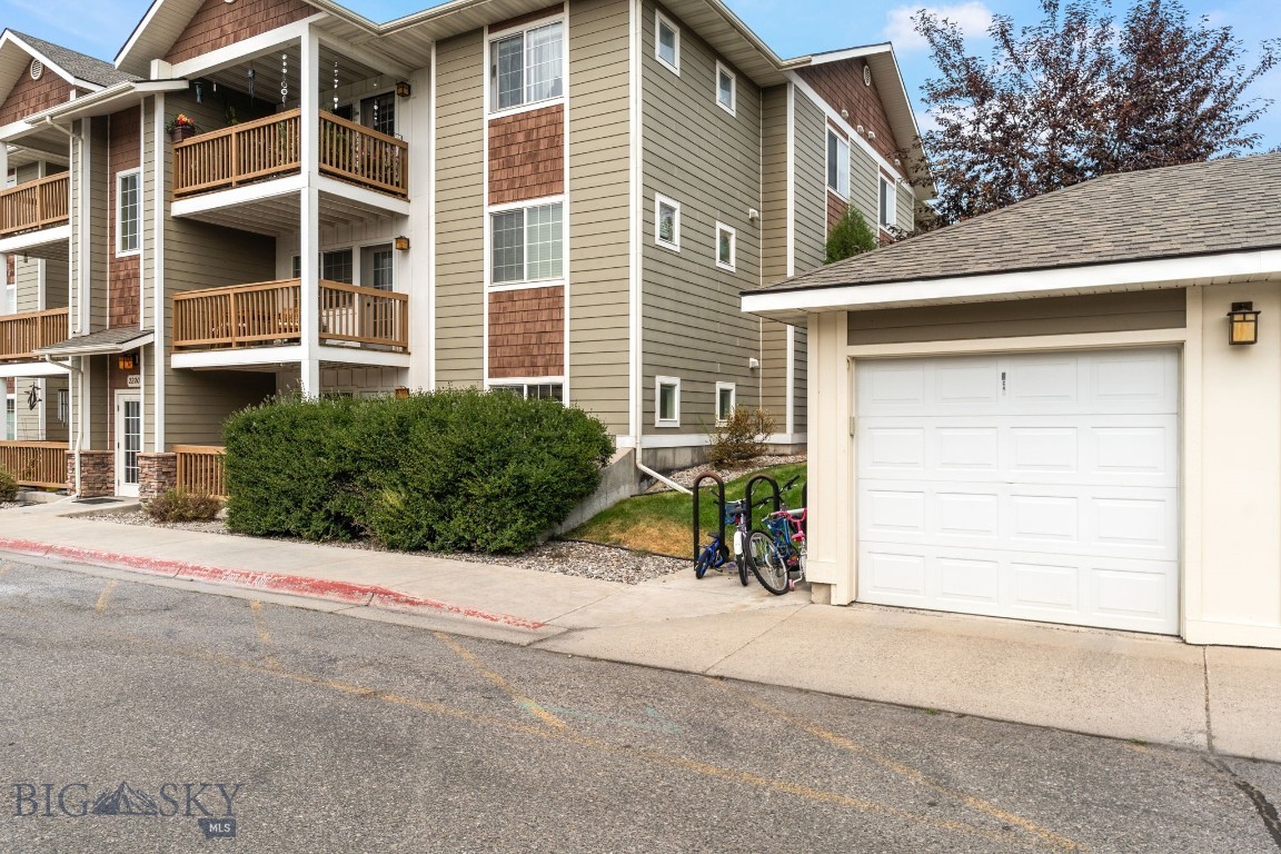 2220 Baxter Lane 4C