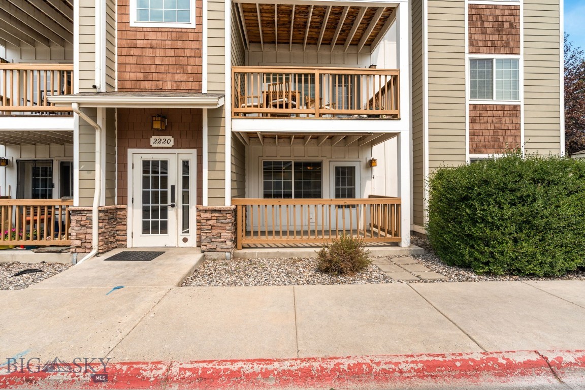 2220 Baxter Lane 4C