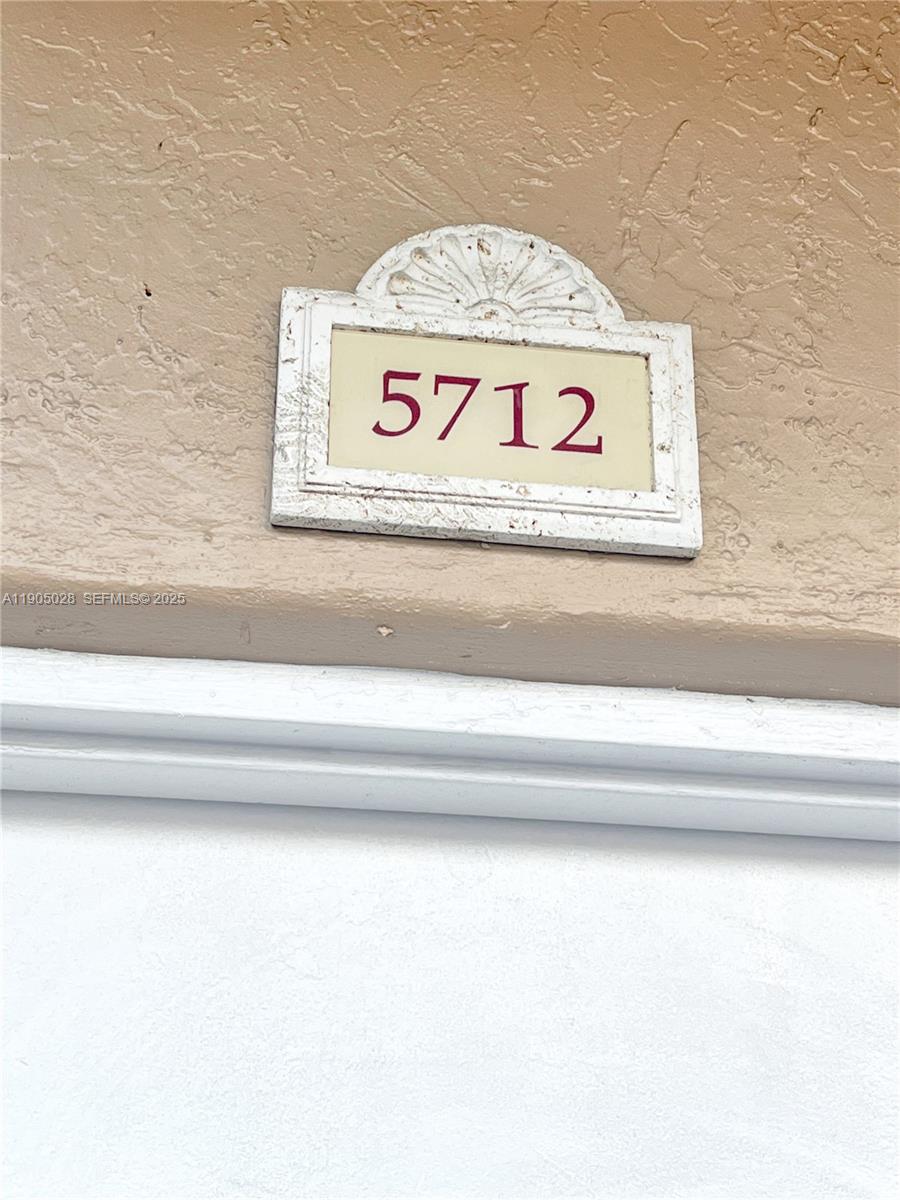 5712 W 25th Ct # 5712