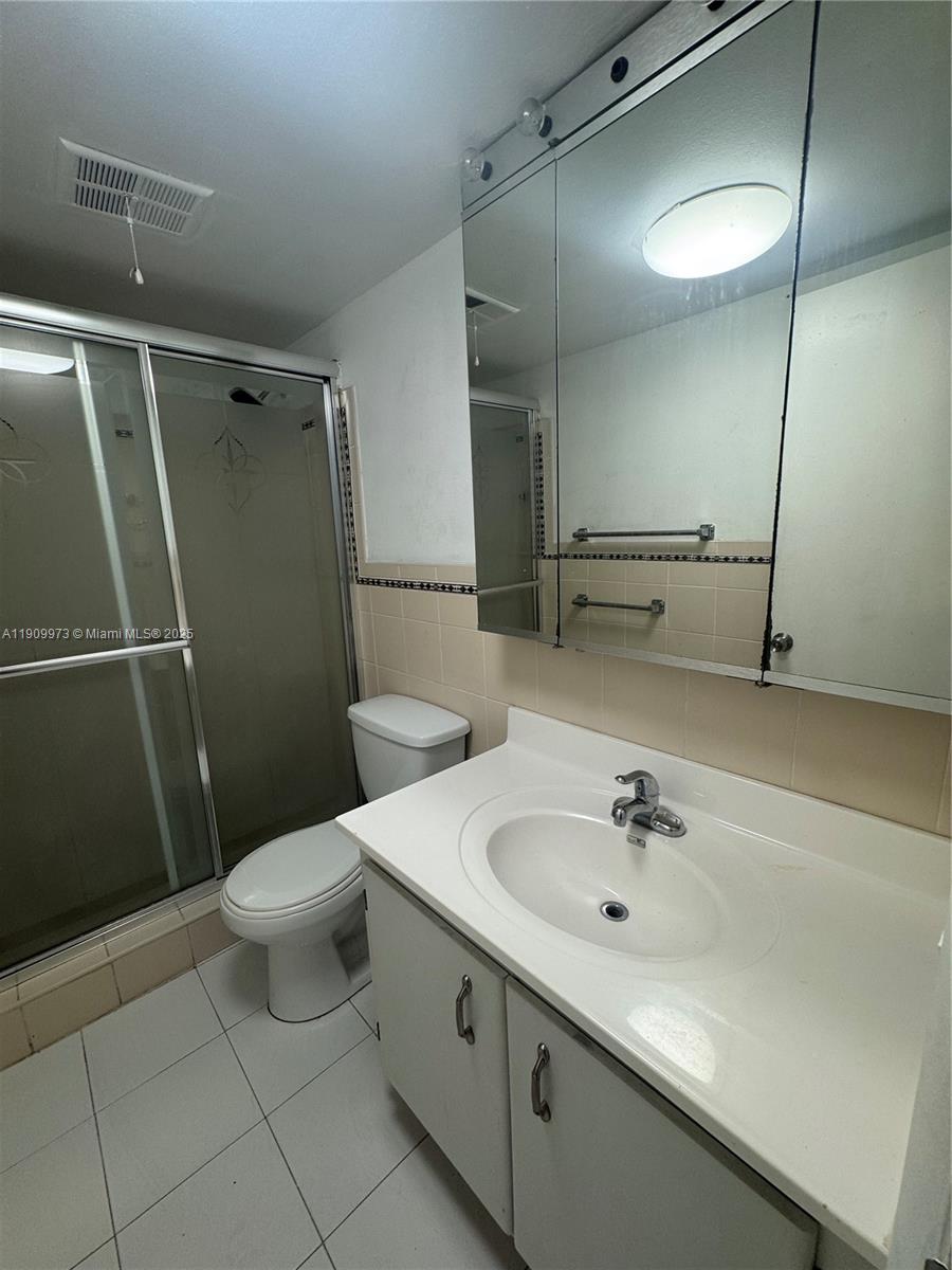 20120 NE 2nd Ave # W27