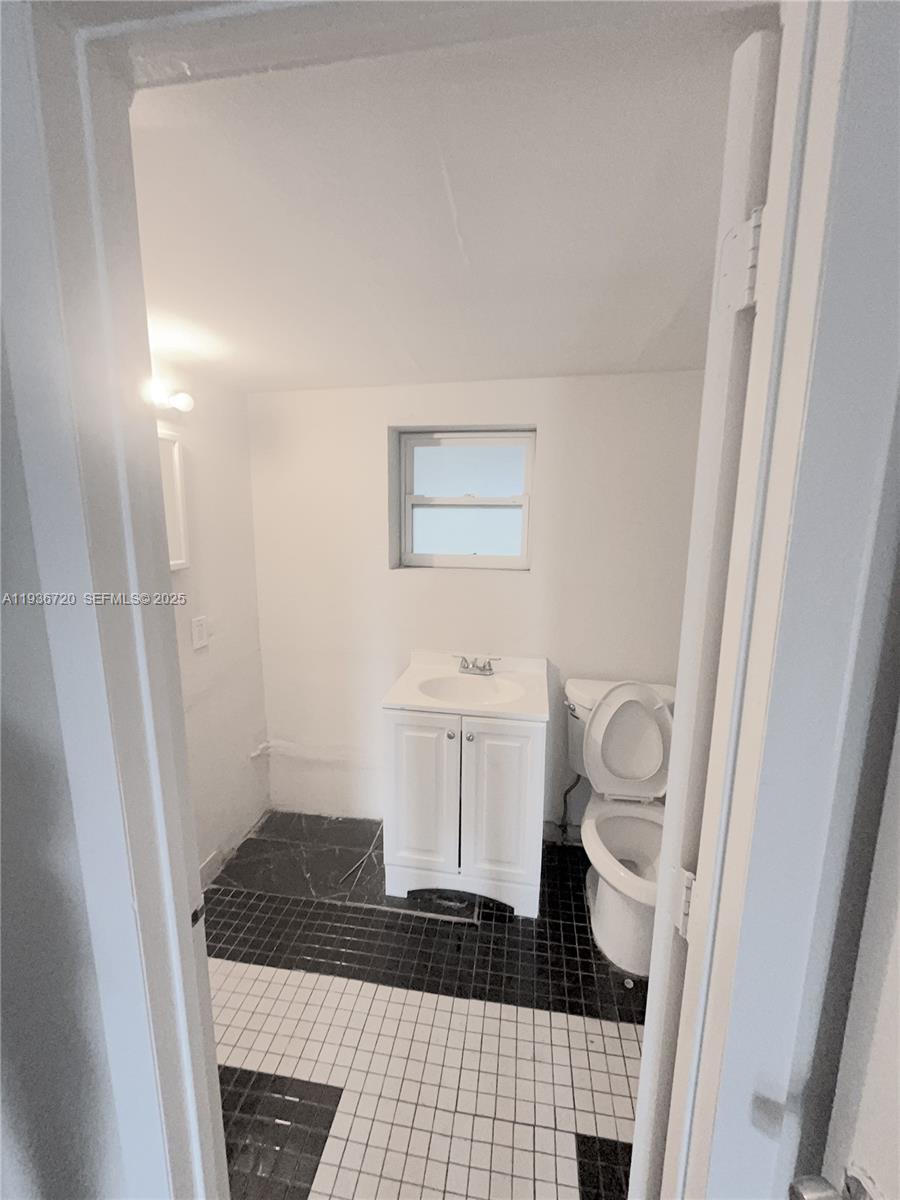 20500 NW 28th Ave. # B