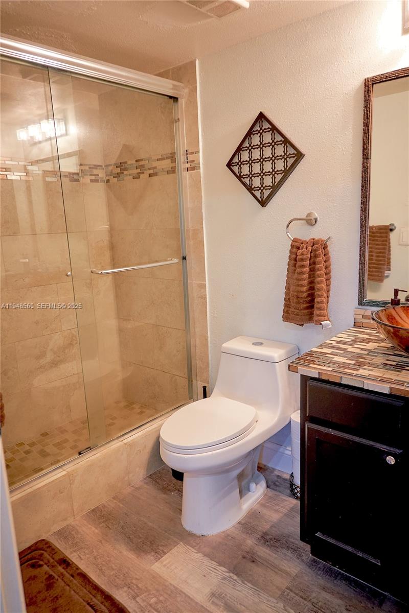 7610 Westwood Drive # 128