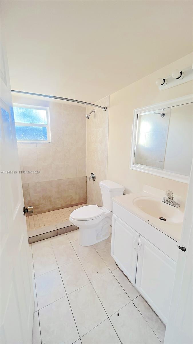 5461 W 24th Ave # 18