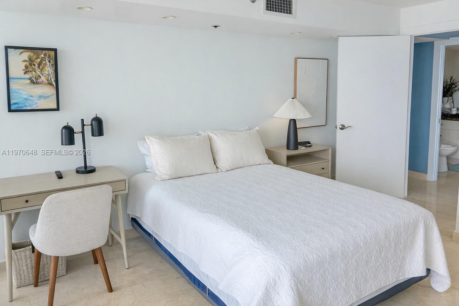 1717 N Bayshore Dr # 3334