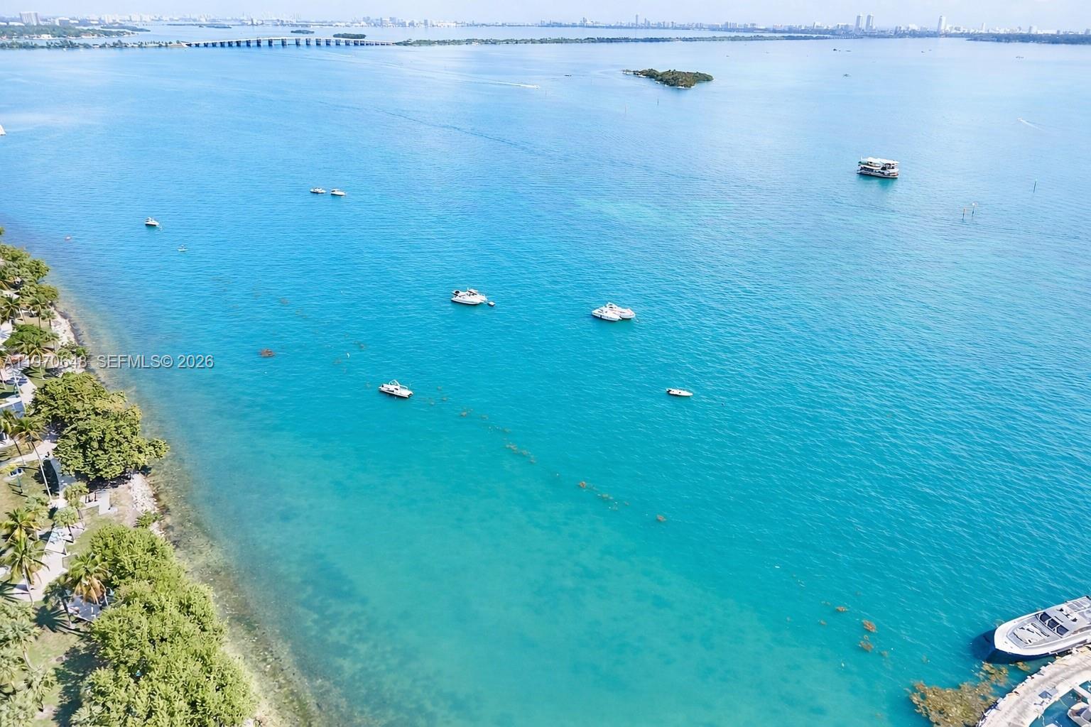 1717 N Bayshore Dr # 3334