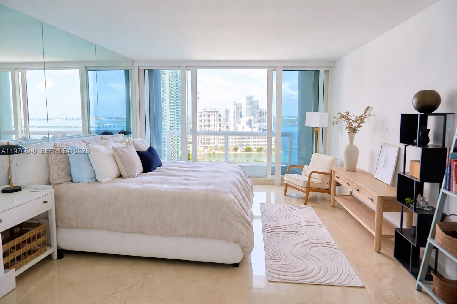 1717 N Bayshore Dr # 3334