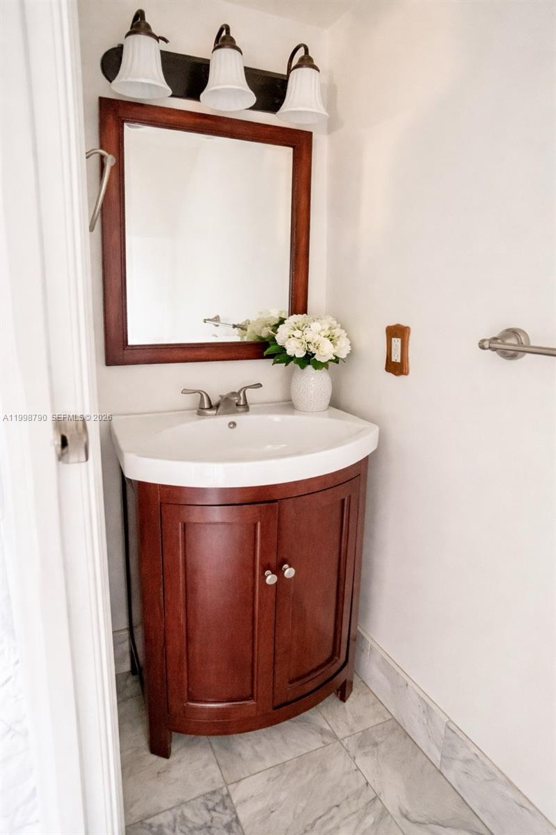 1283 W 51st Place # 12