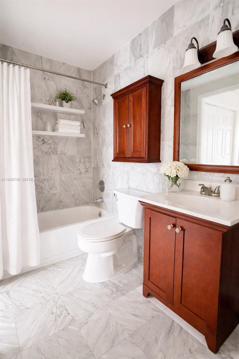 1283 W 51st Place # 12