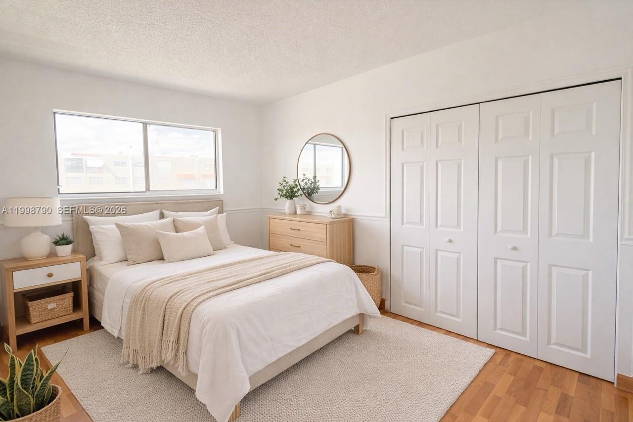 1283 W 51st Place # 12