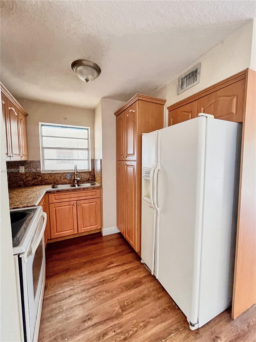 8870 Fontainebleau Blvd # 409