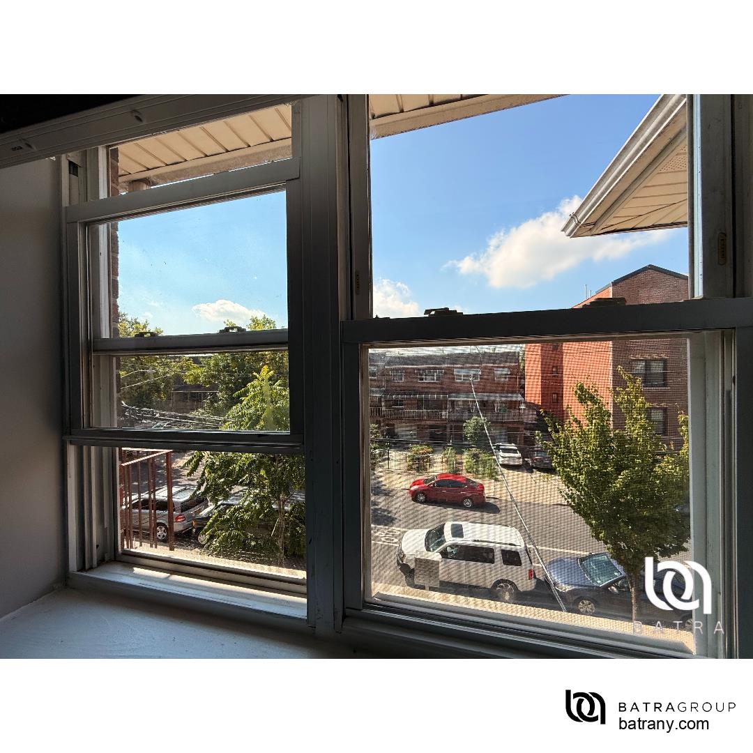 813 E 225th Street 3