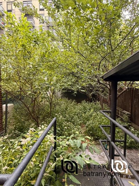 213 E 120th Street 1