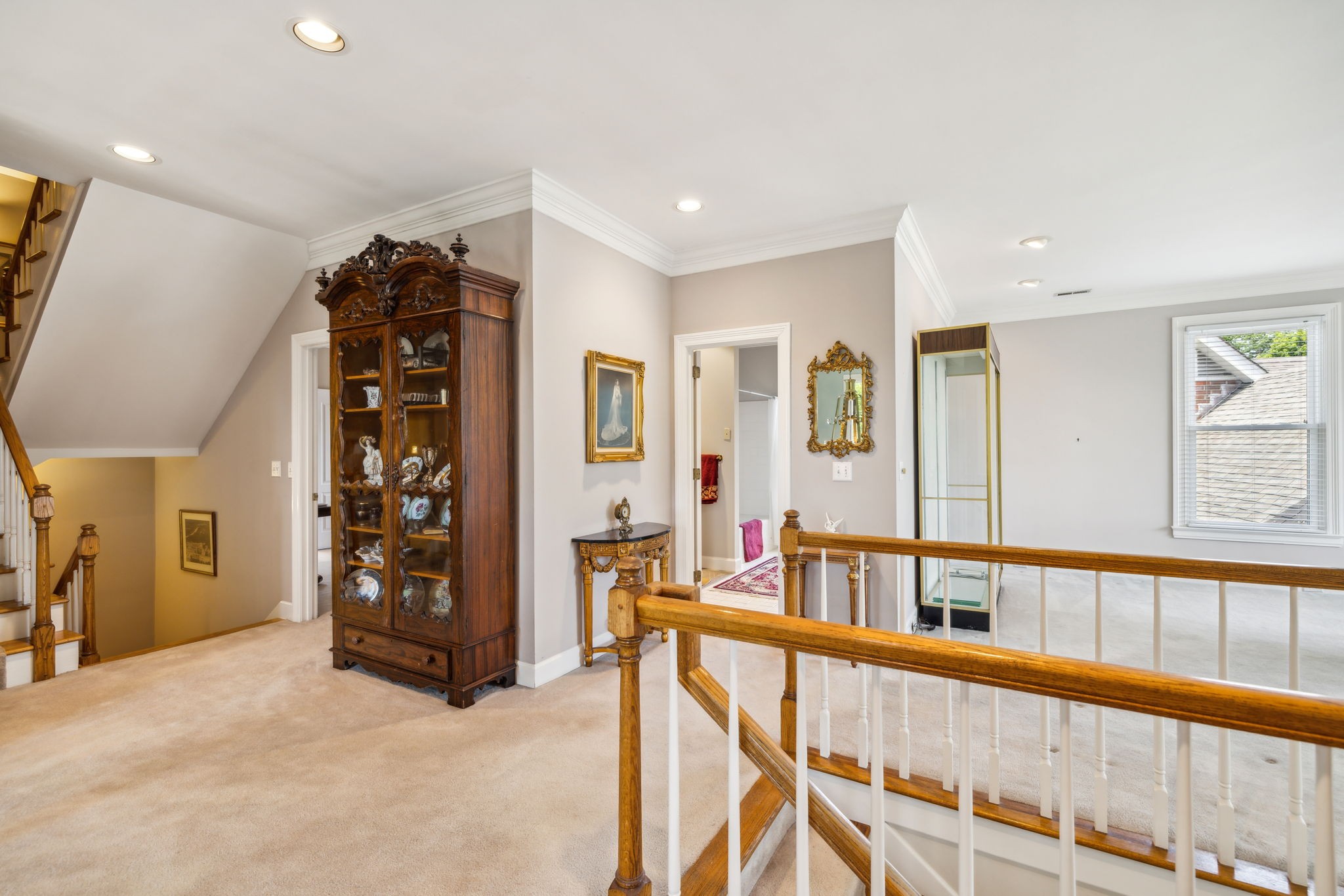 101 Doral Ln