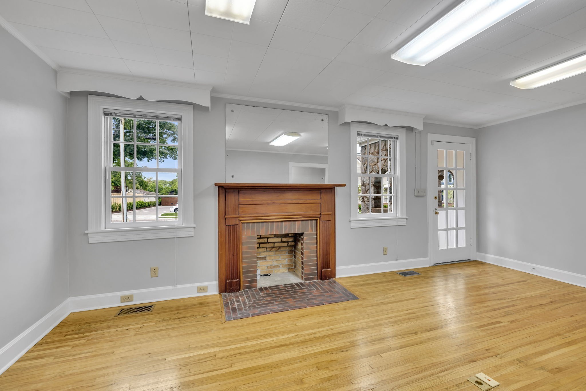 234 4th Ave, N