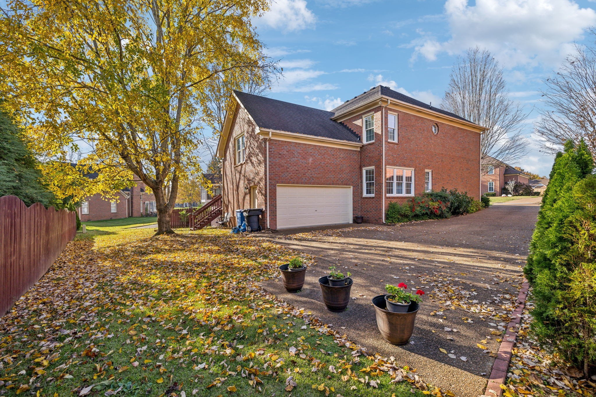 529 Forrest Park Cir