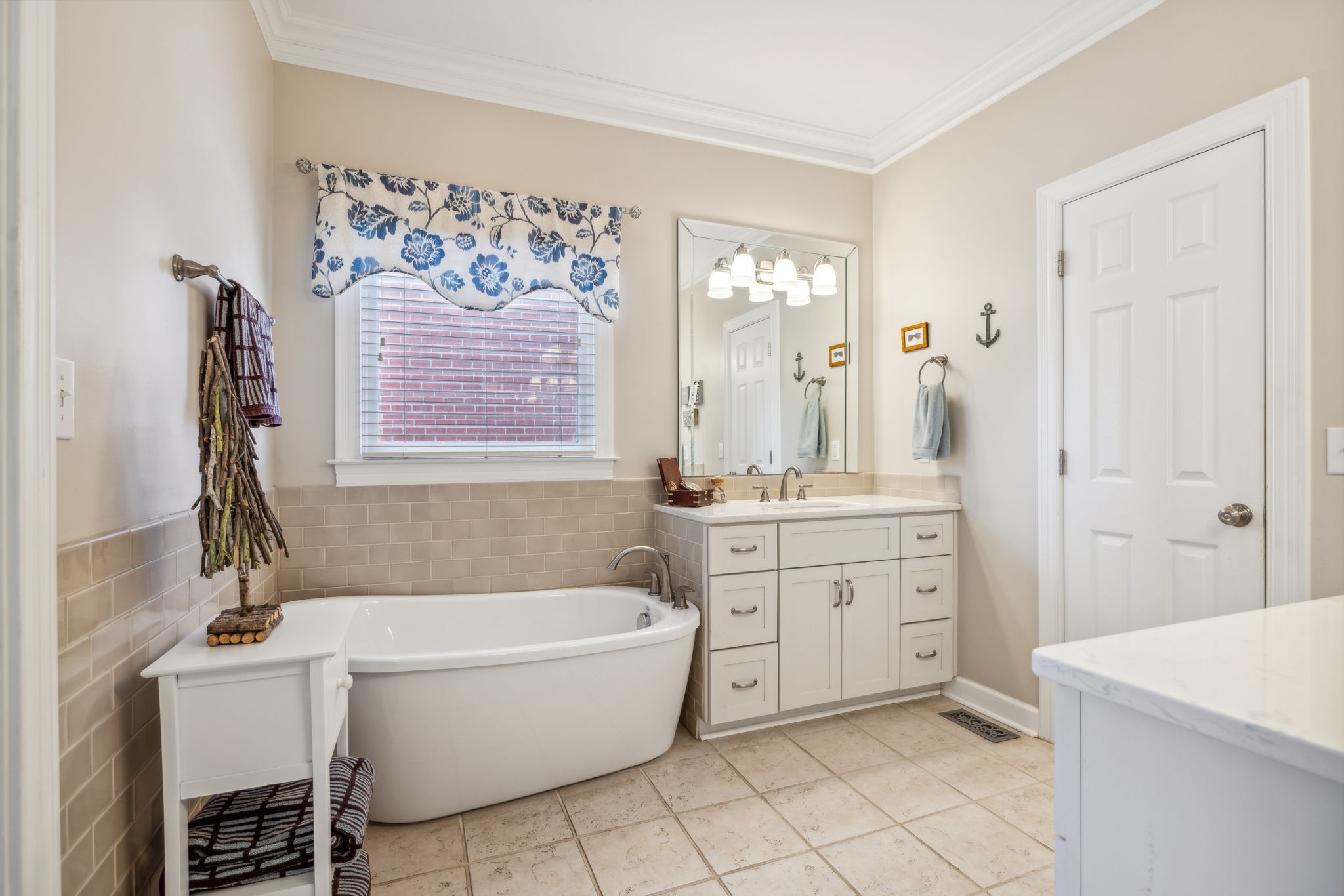 529 Forrest Park Cir