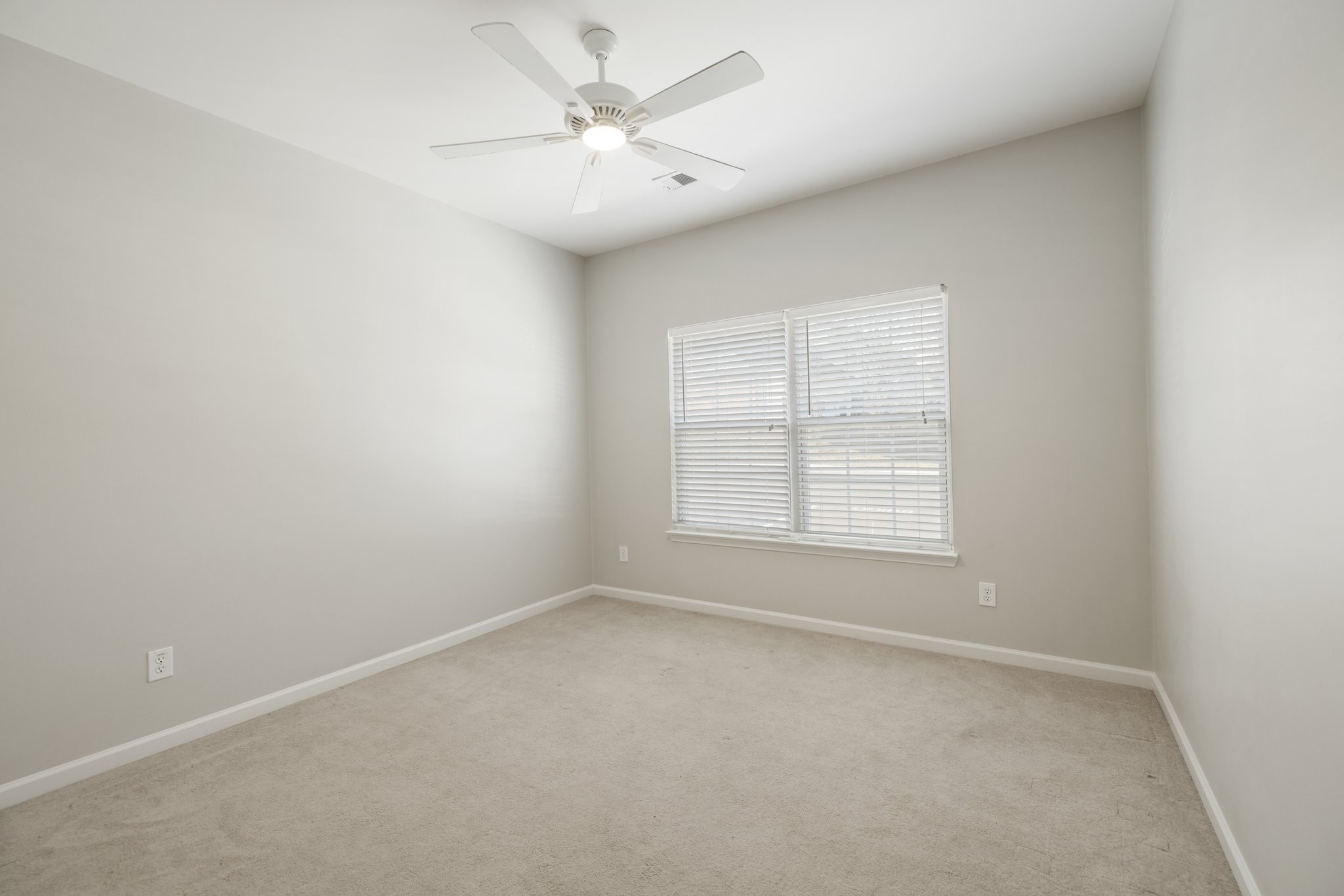 1101 Downs Blvd Unit: 86