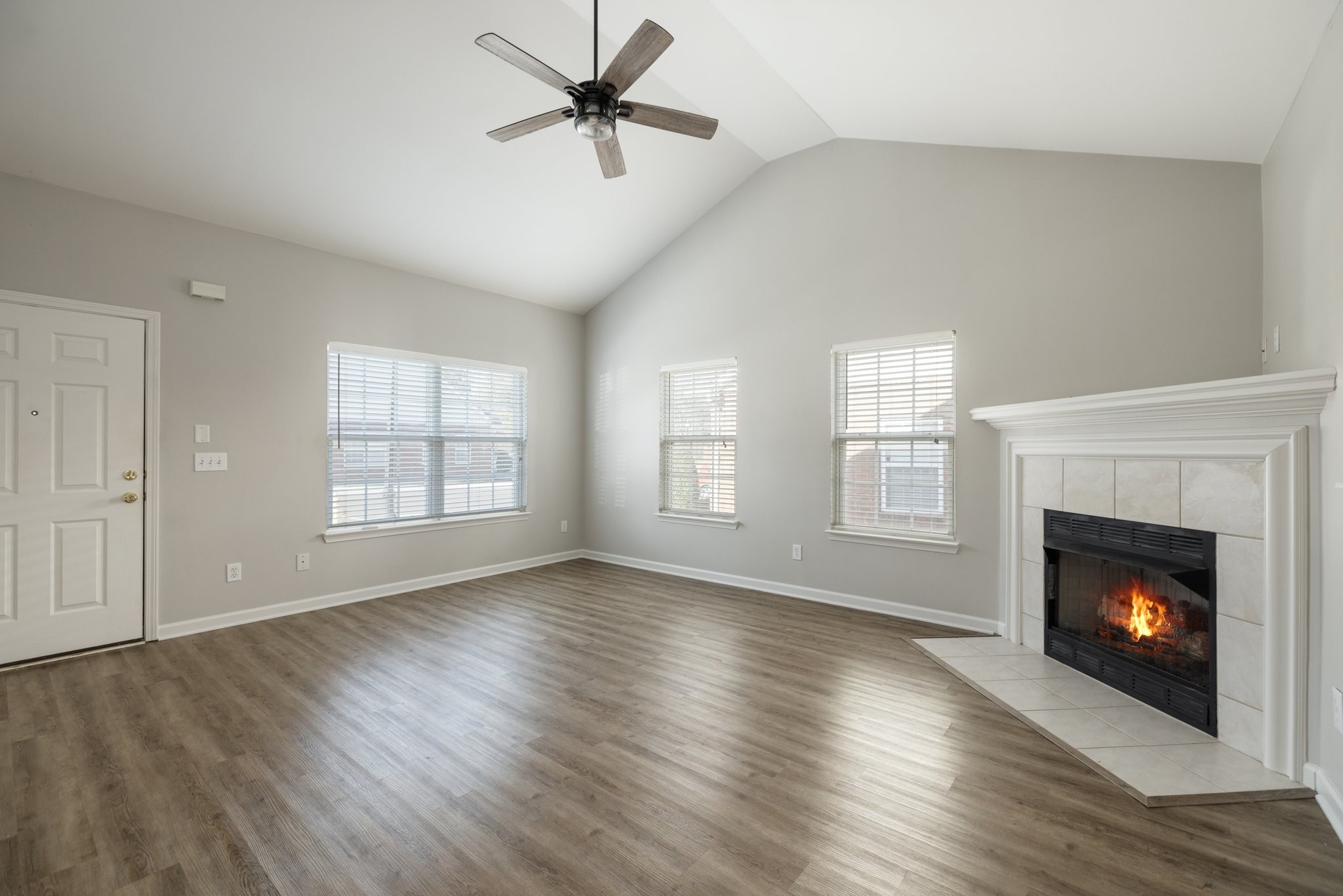 1101 Downs Blvd Unit: 86