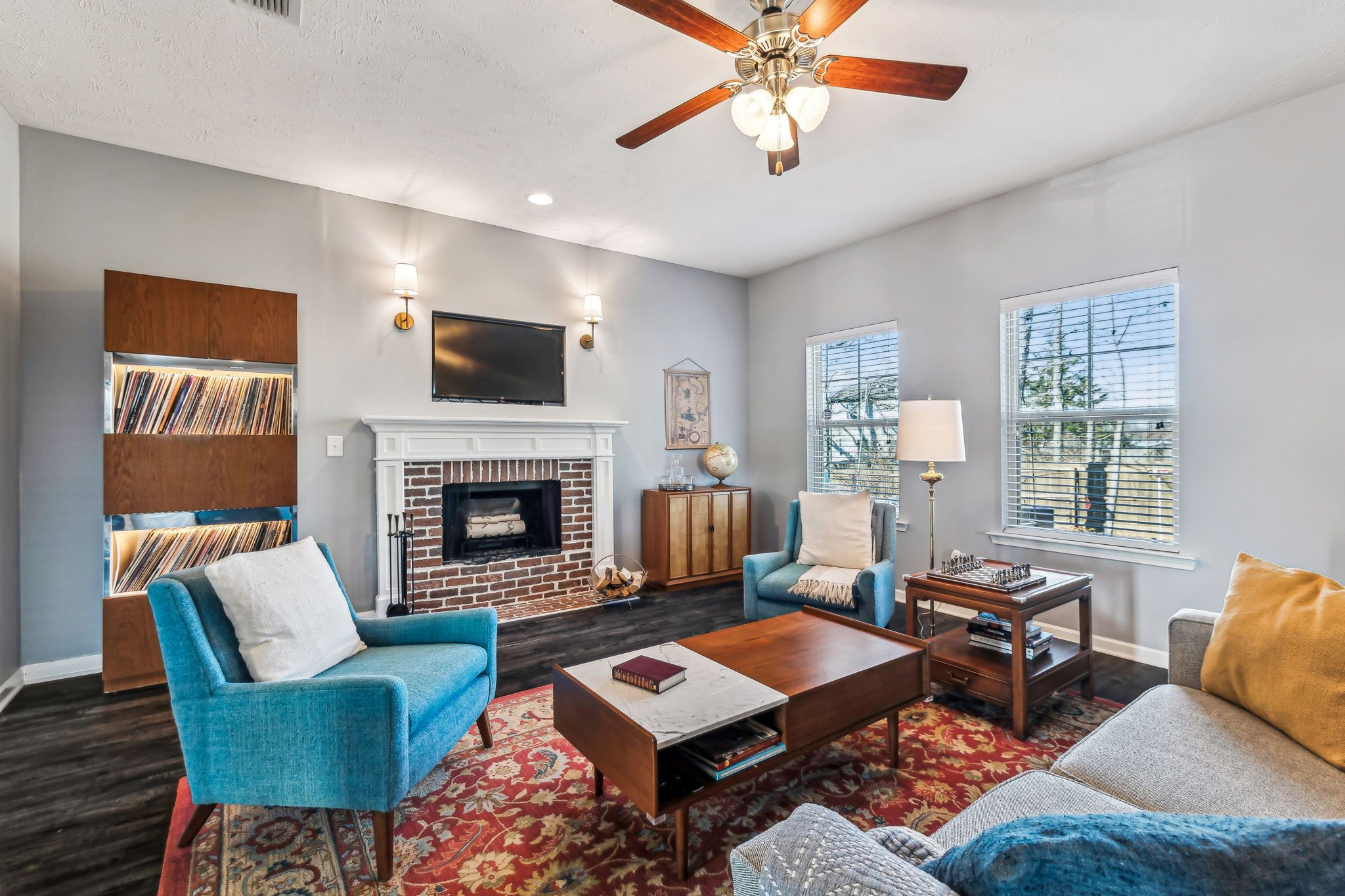 1341 Busiris Dr