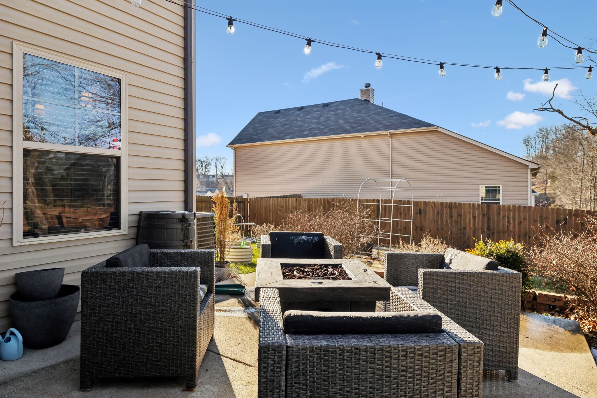 1341 Busiris Dr