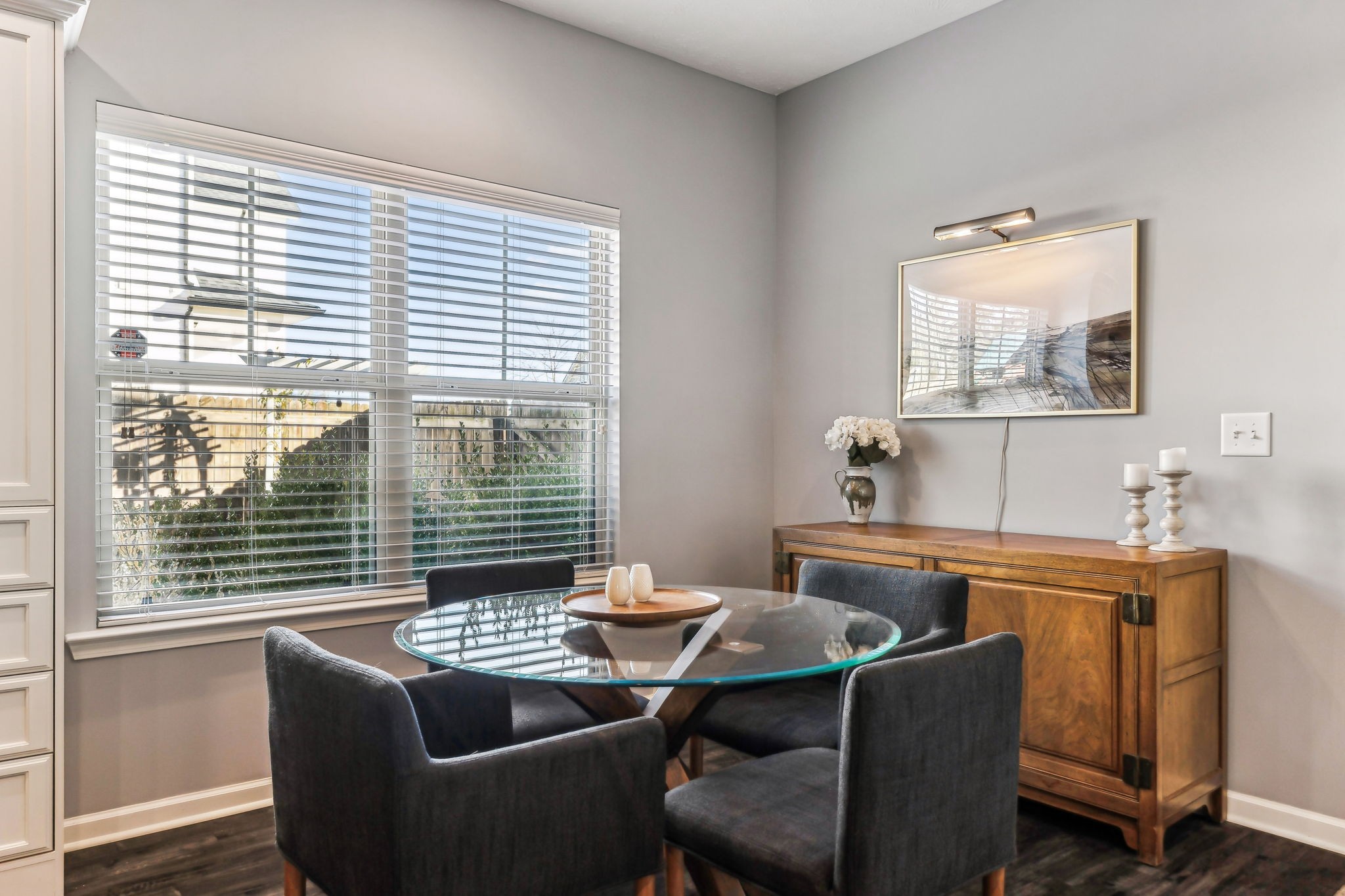 1341 Busiris Dr