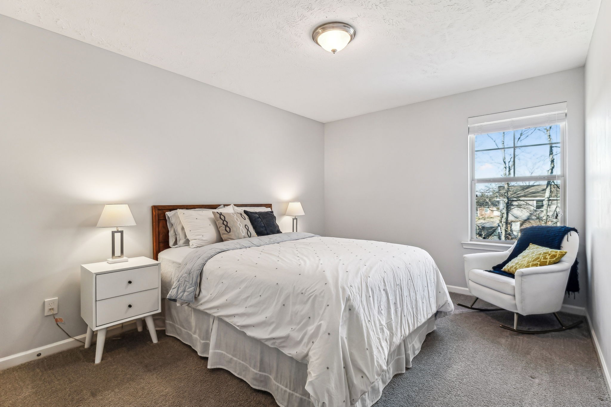 1341 Busiris Dr