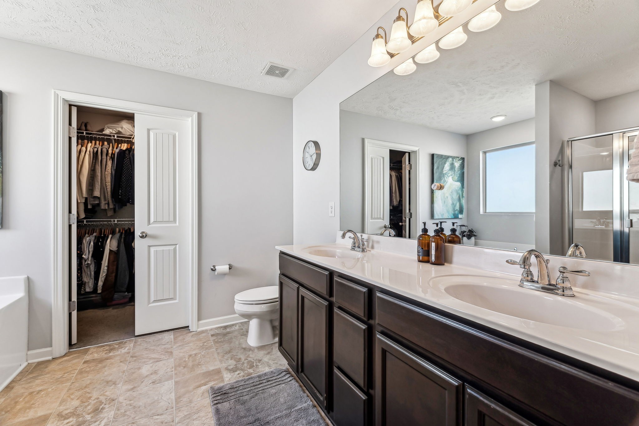 1341 Busiris Dr