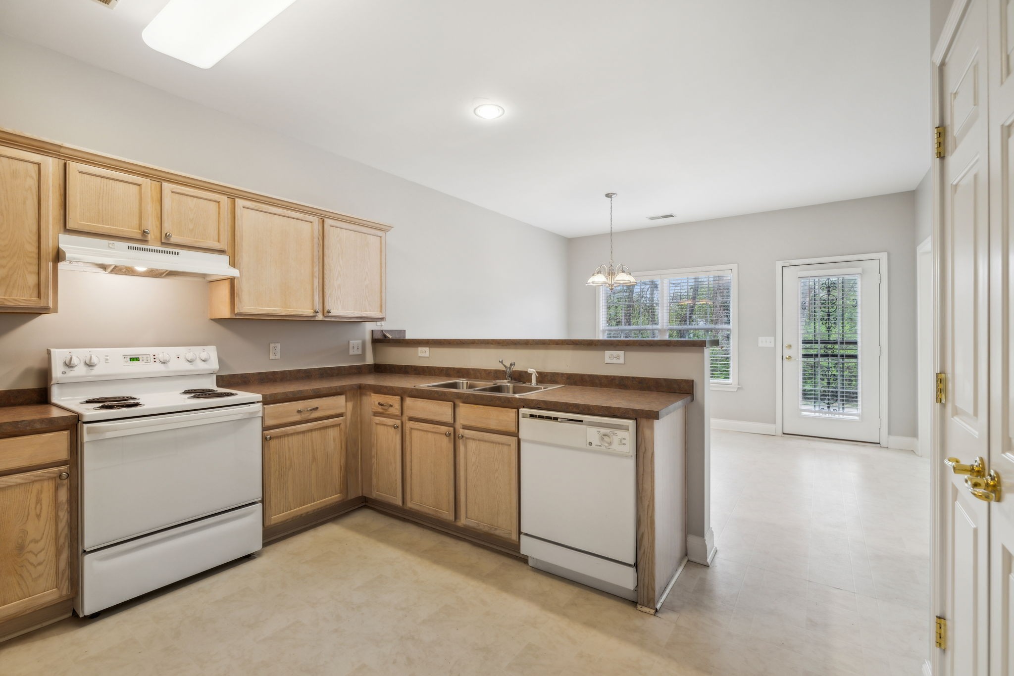 126 Prince William Ln