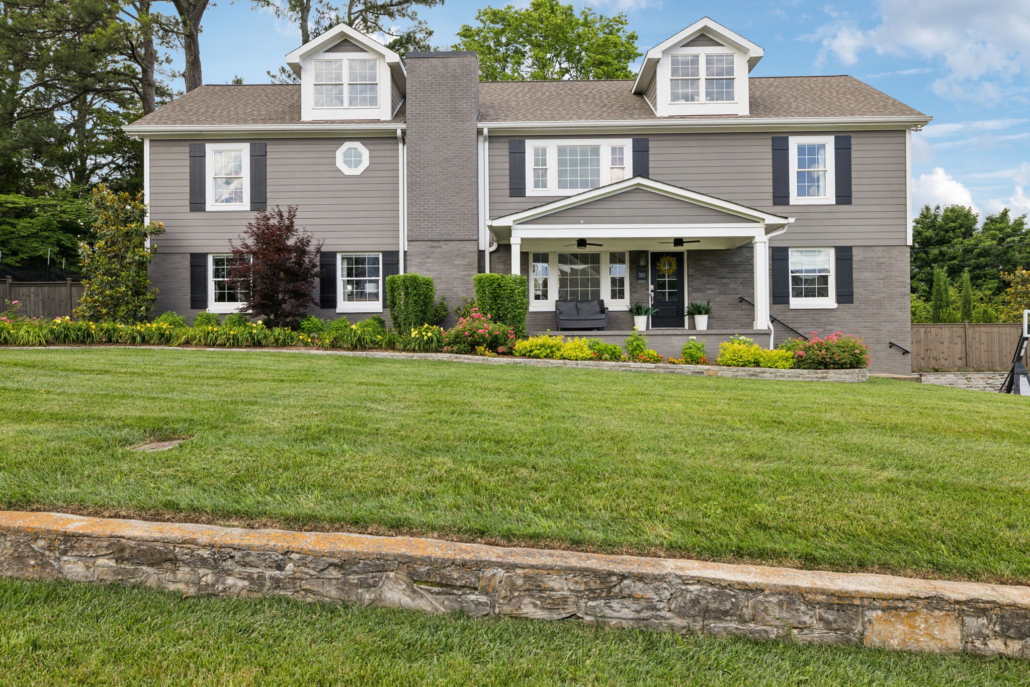 303 Avondale Dr