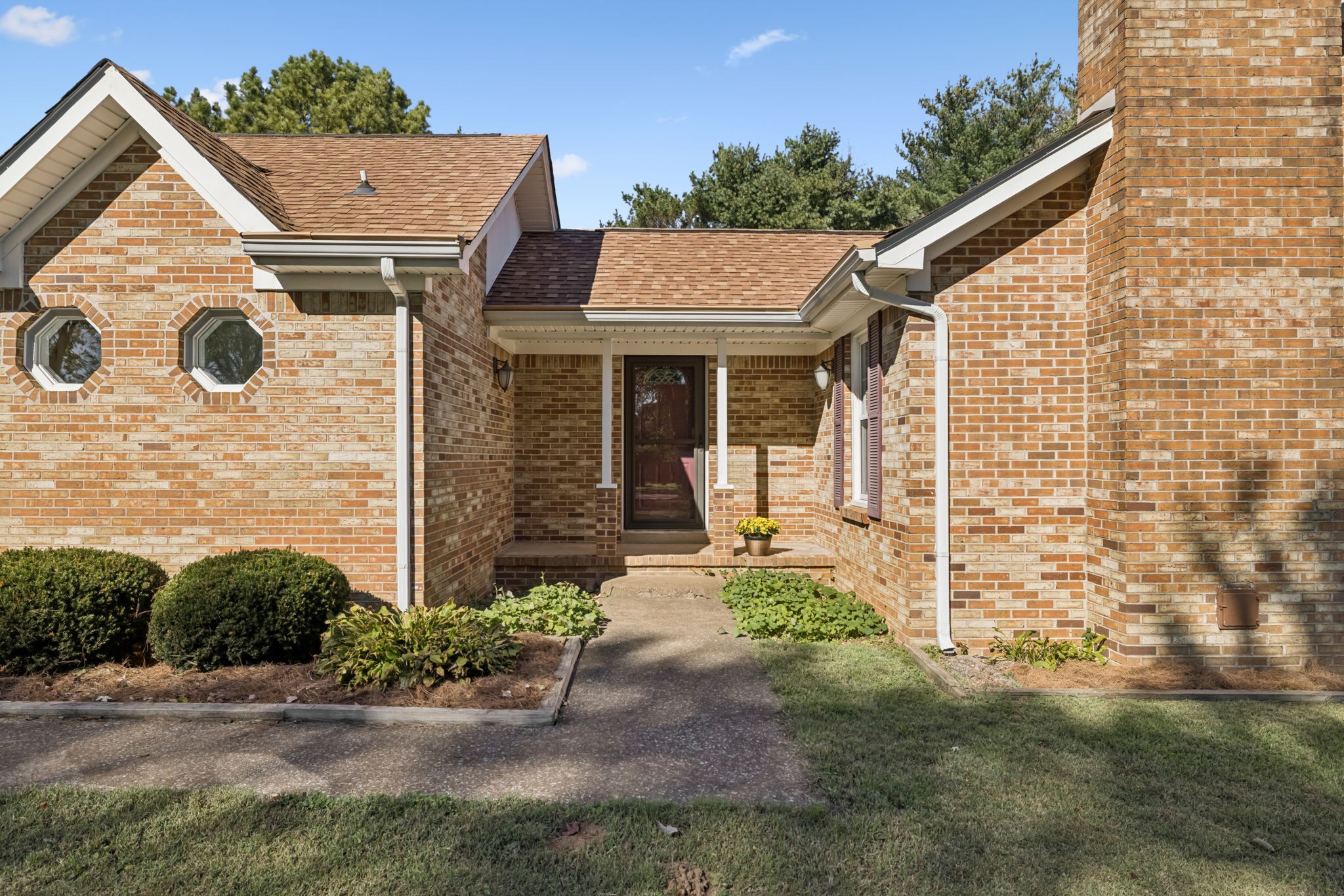 205 Bluegrass Dr