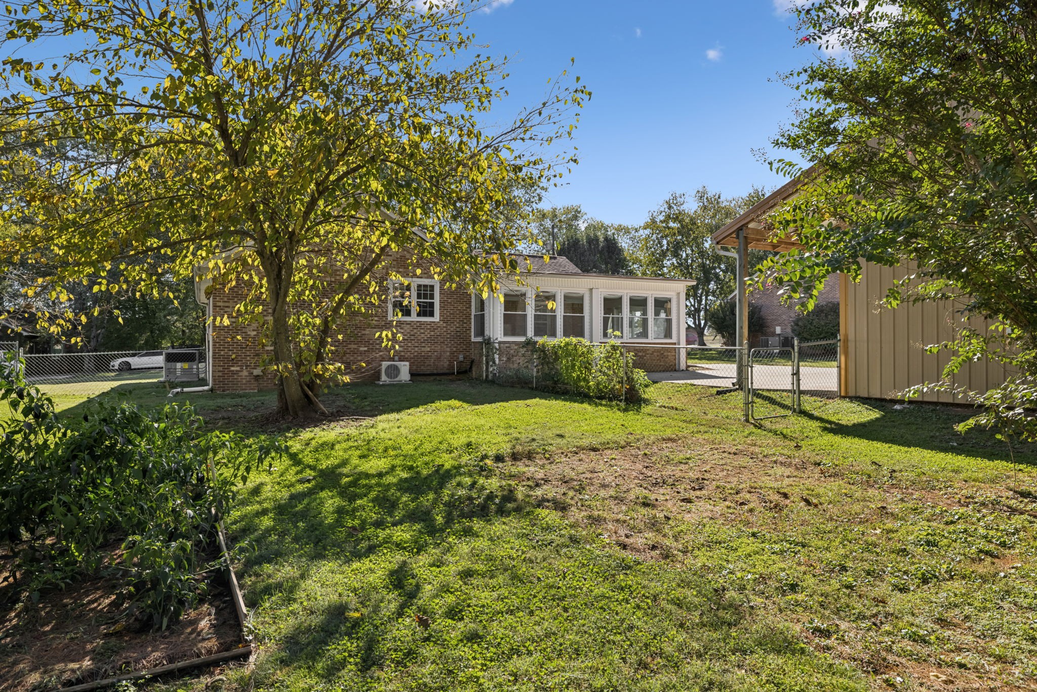 205 Bluegrass Dr