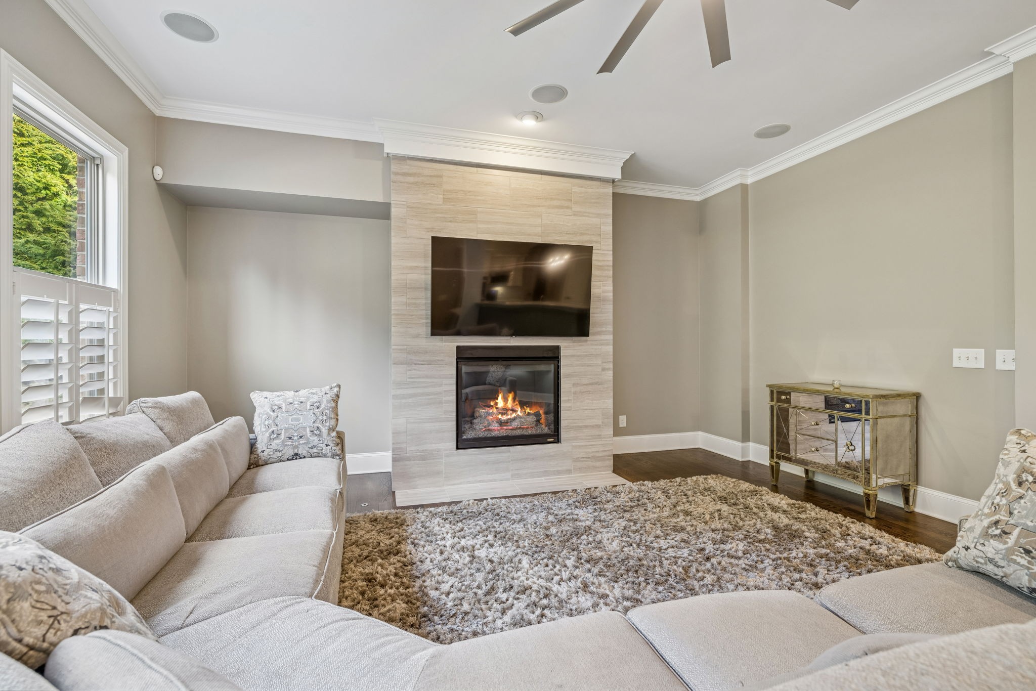 1516 Bledsoe Ln
