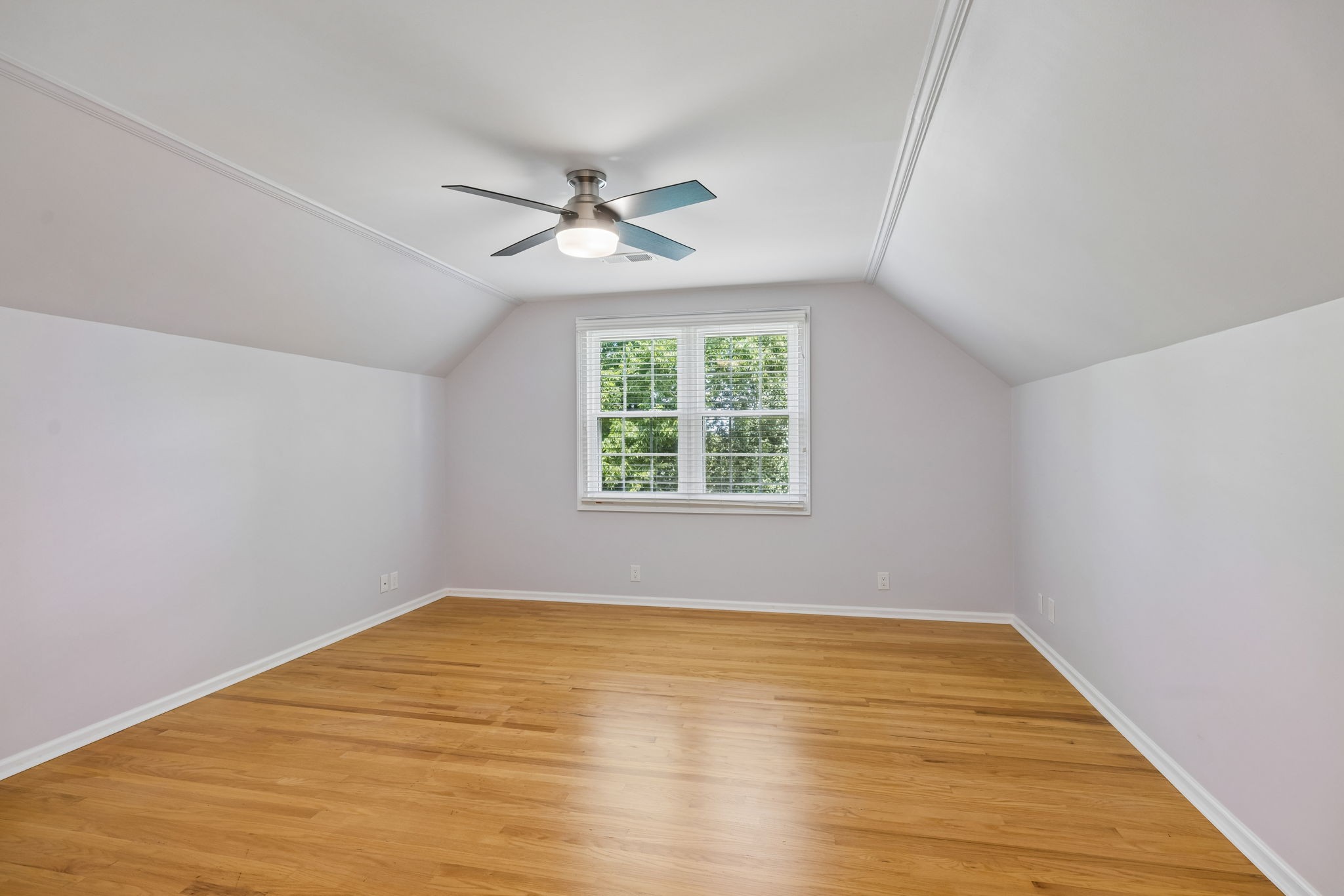 4320 Long Ln