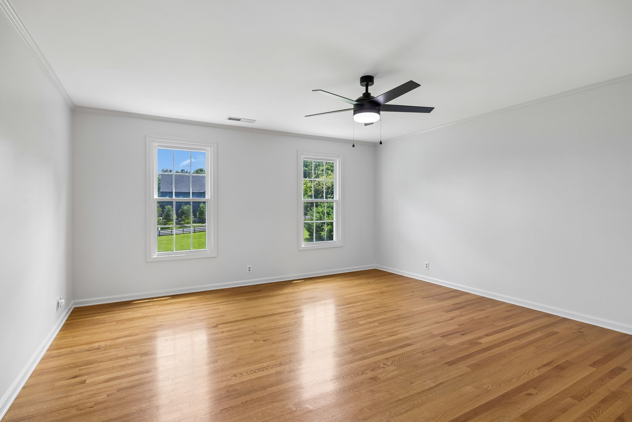 4320 Long Ln