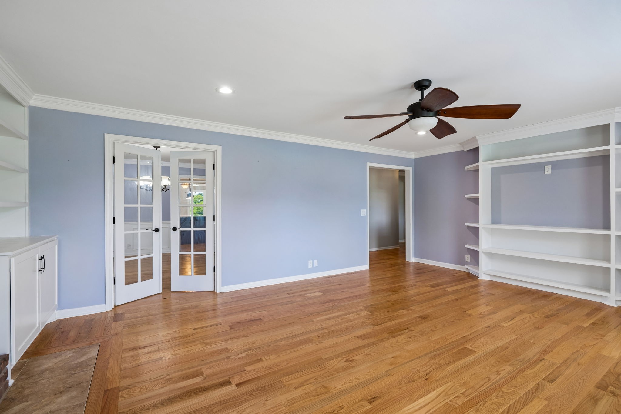 4320 Long Ln