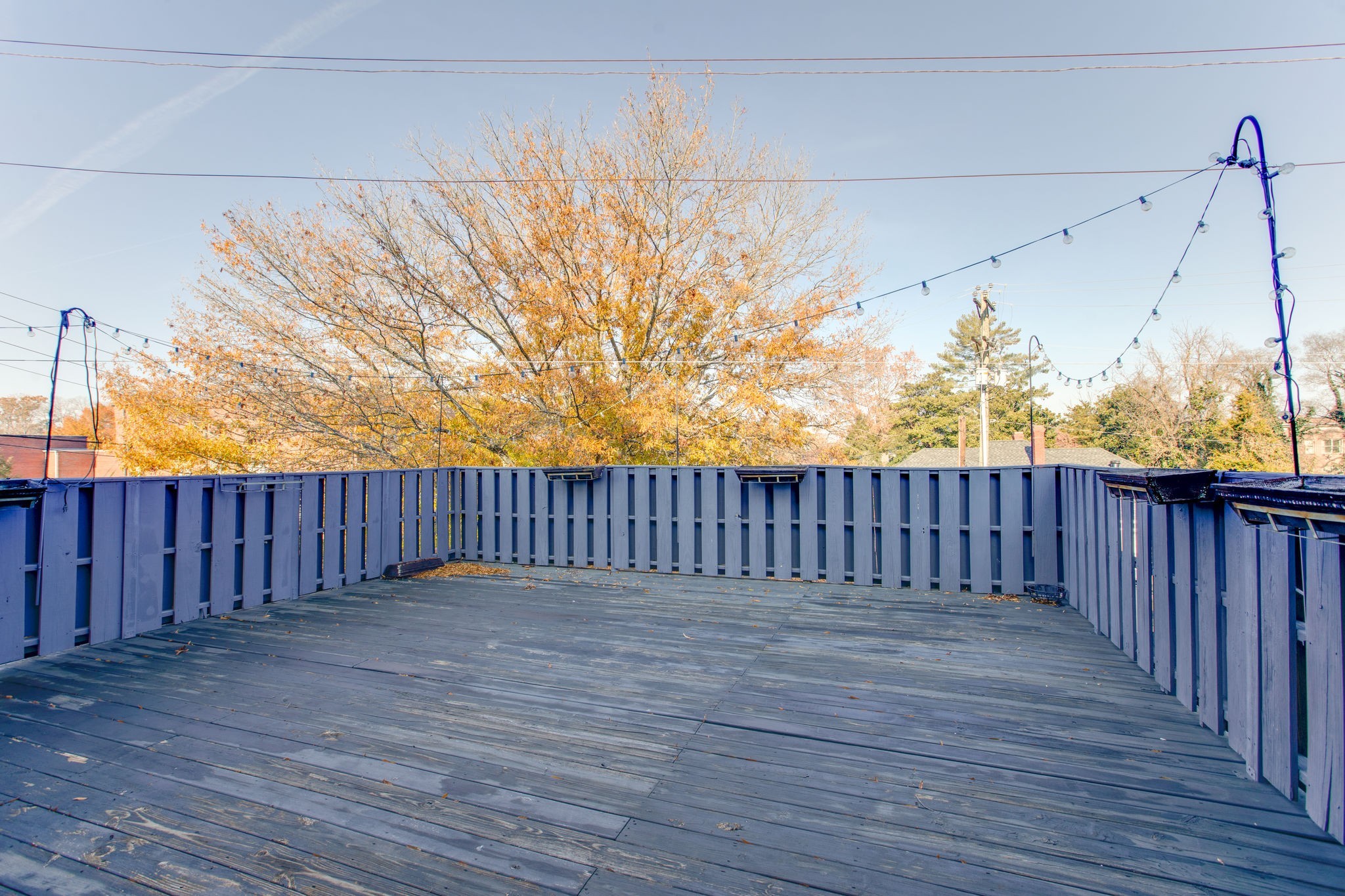 98 4th Ave, N