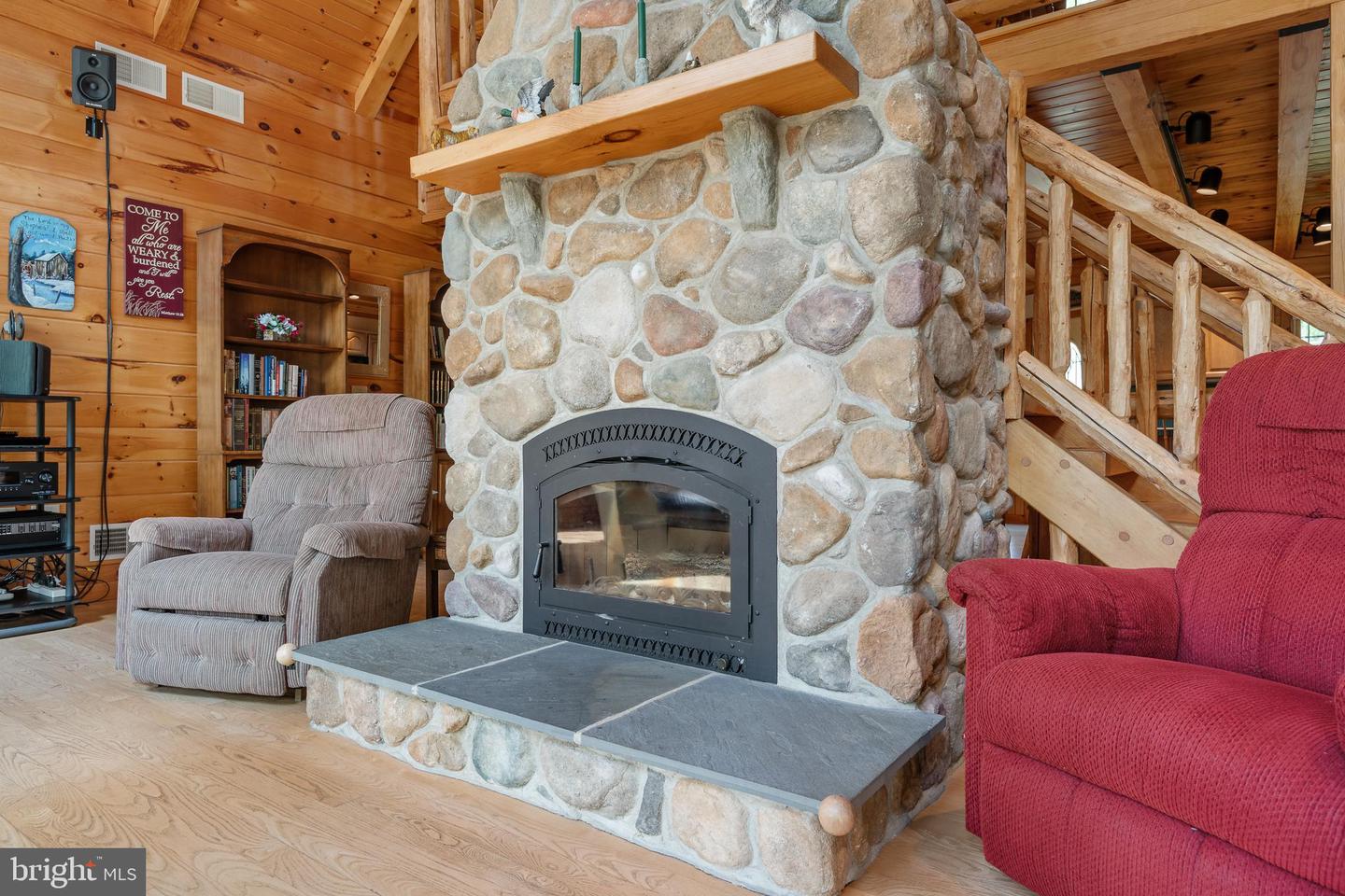 340 Forest Rd