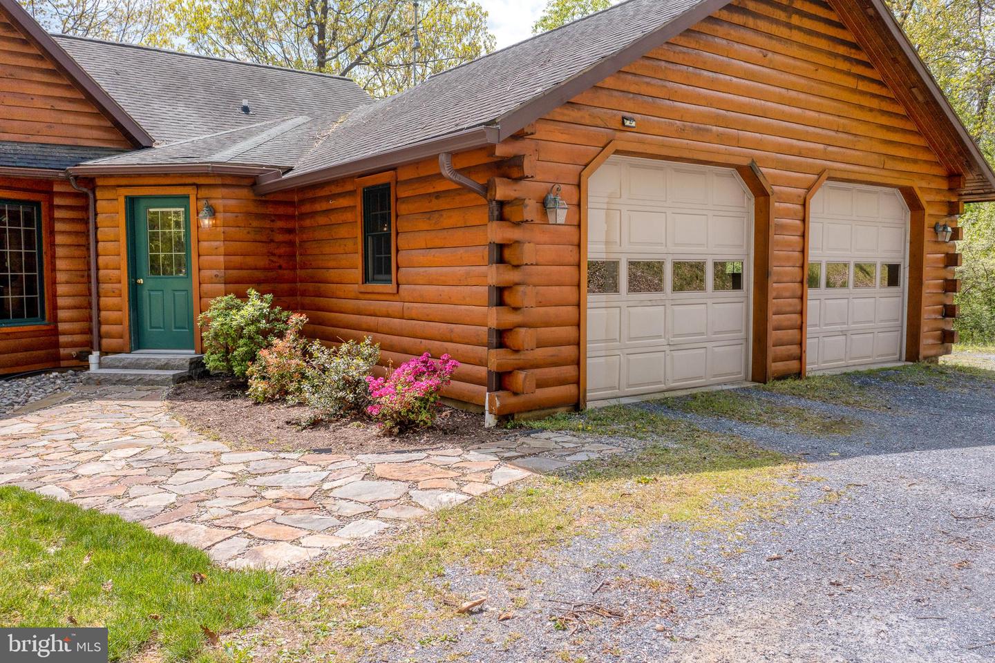 340 Forest Rd