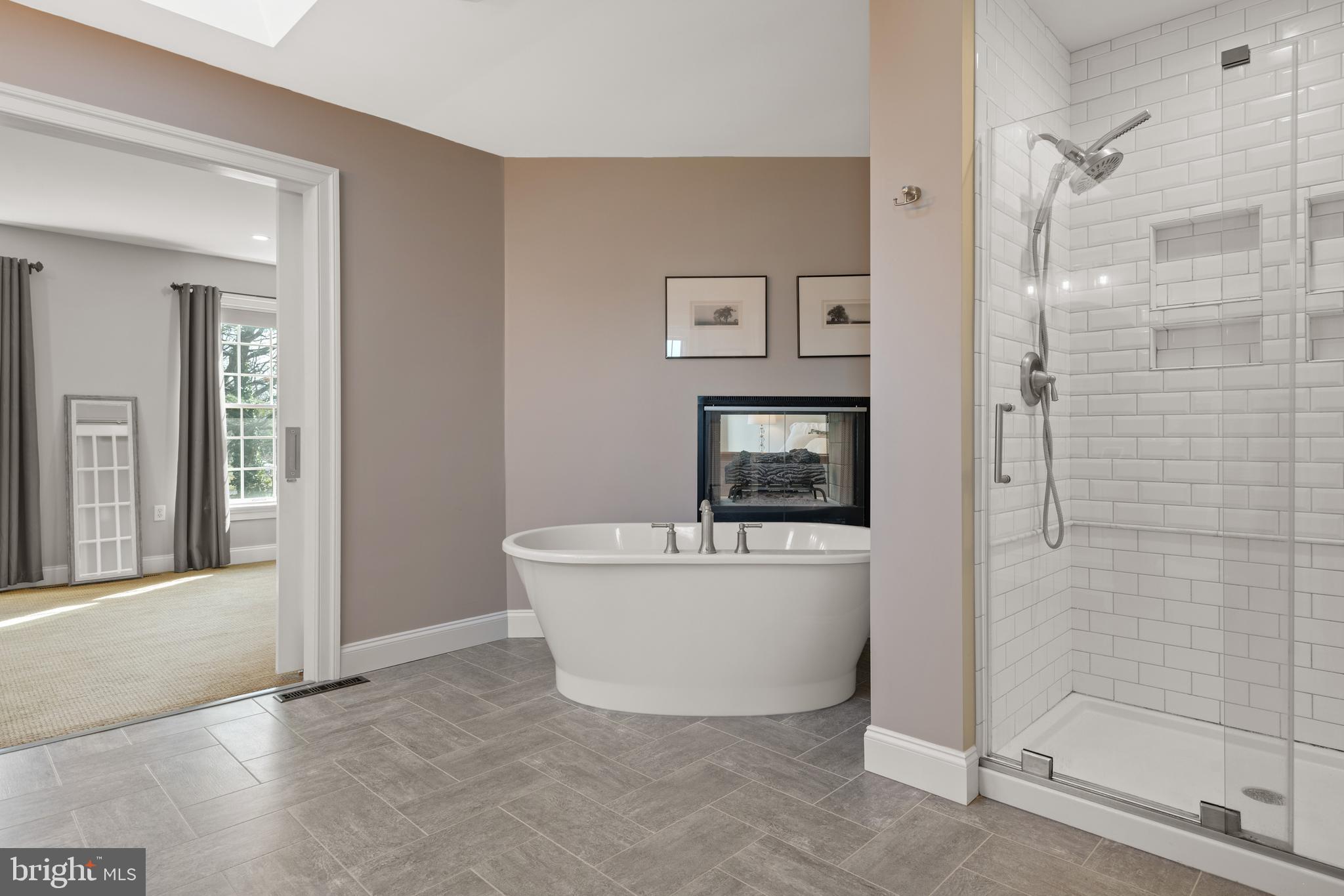 1254 Belle Meade Dr