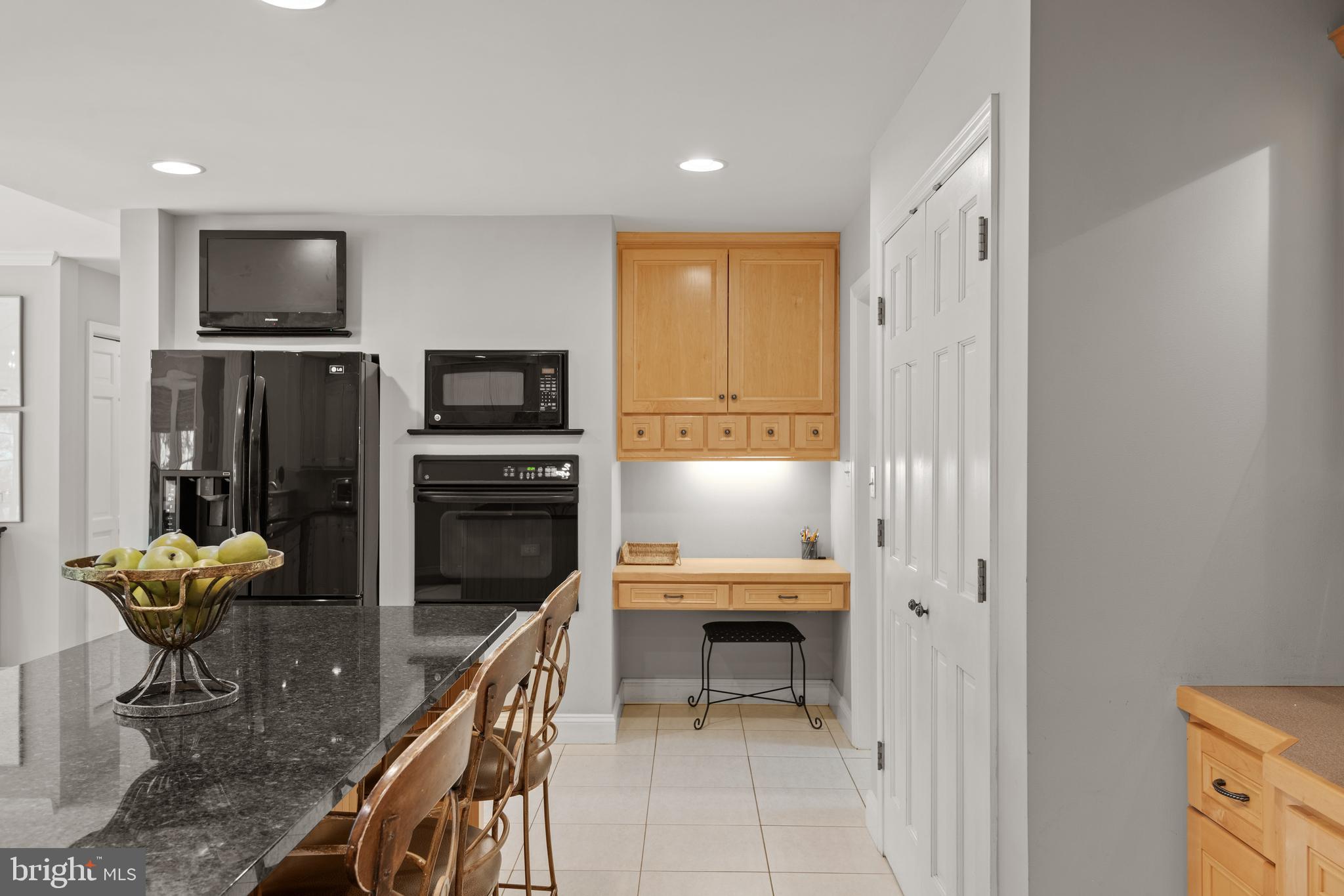 327 Carter Moir Dr