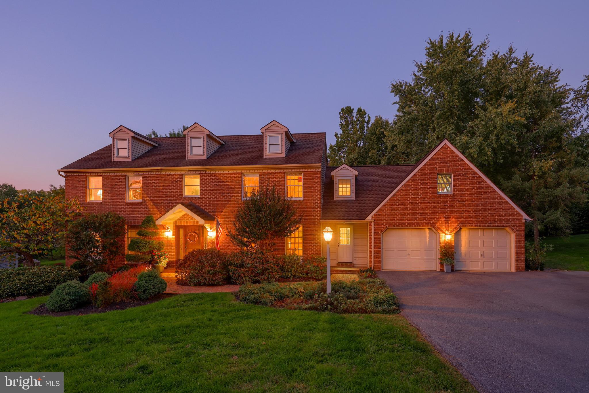 327 Carter Moir Dr