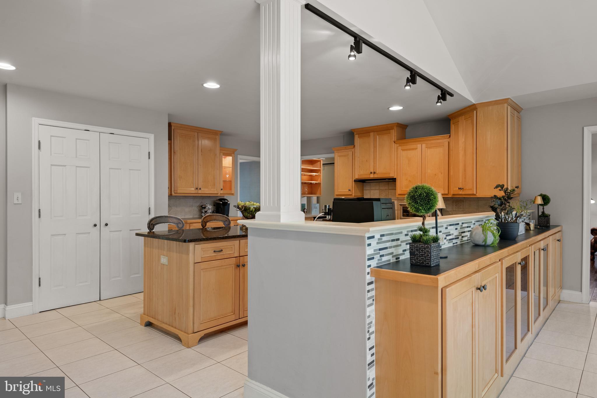 327 Carter Moir Dr