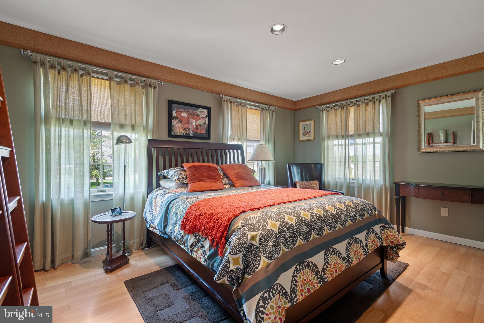 327 Carter Moir Dr