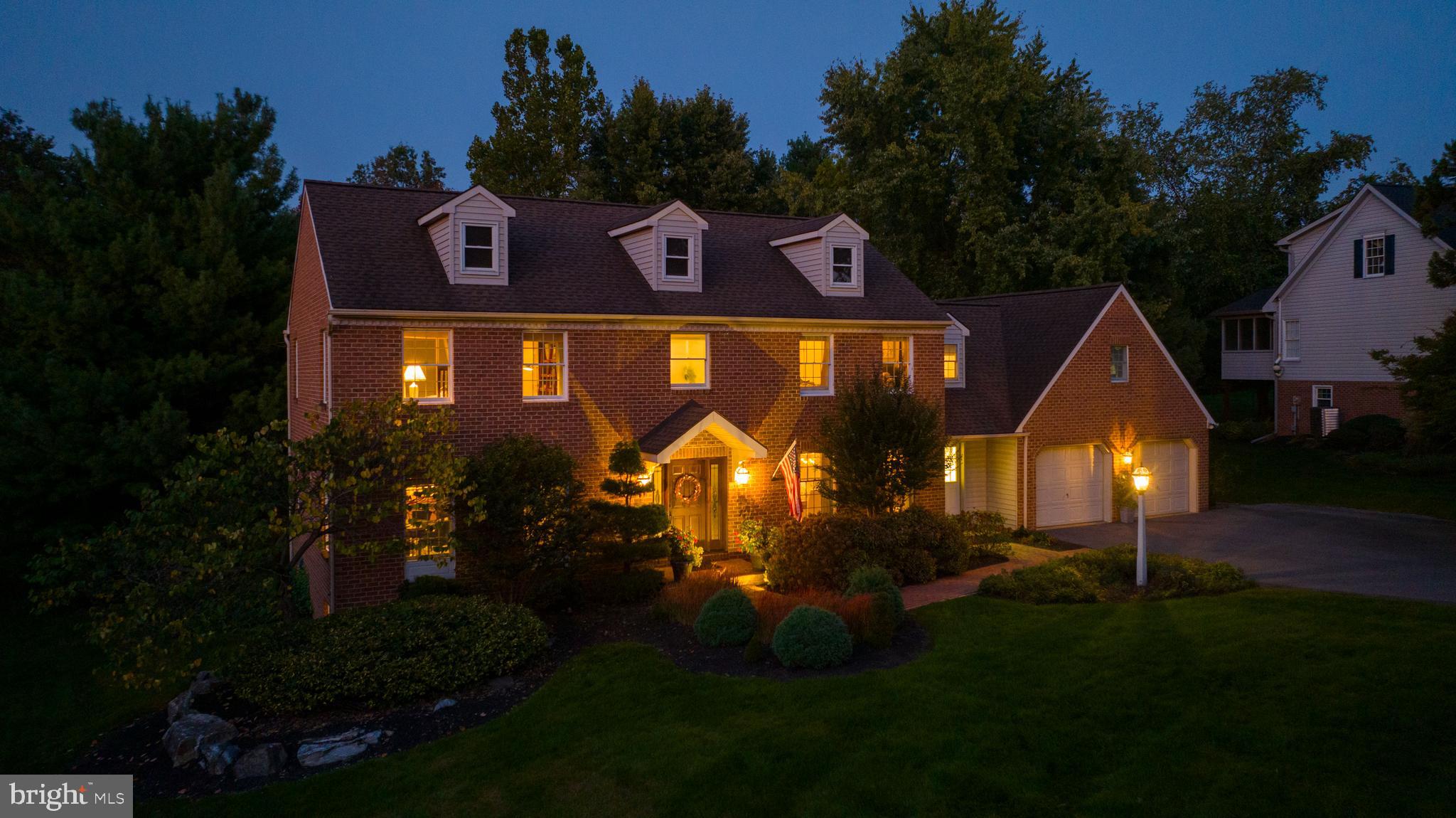 327 Carter Moir Dr