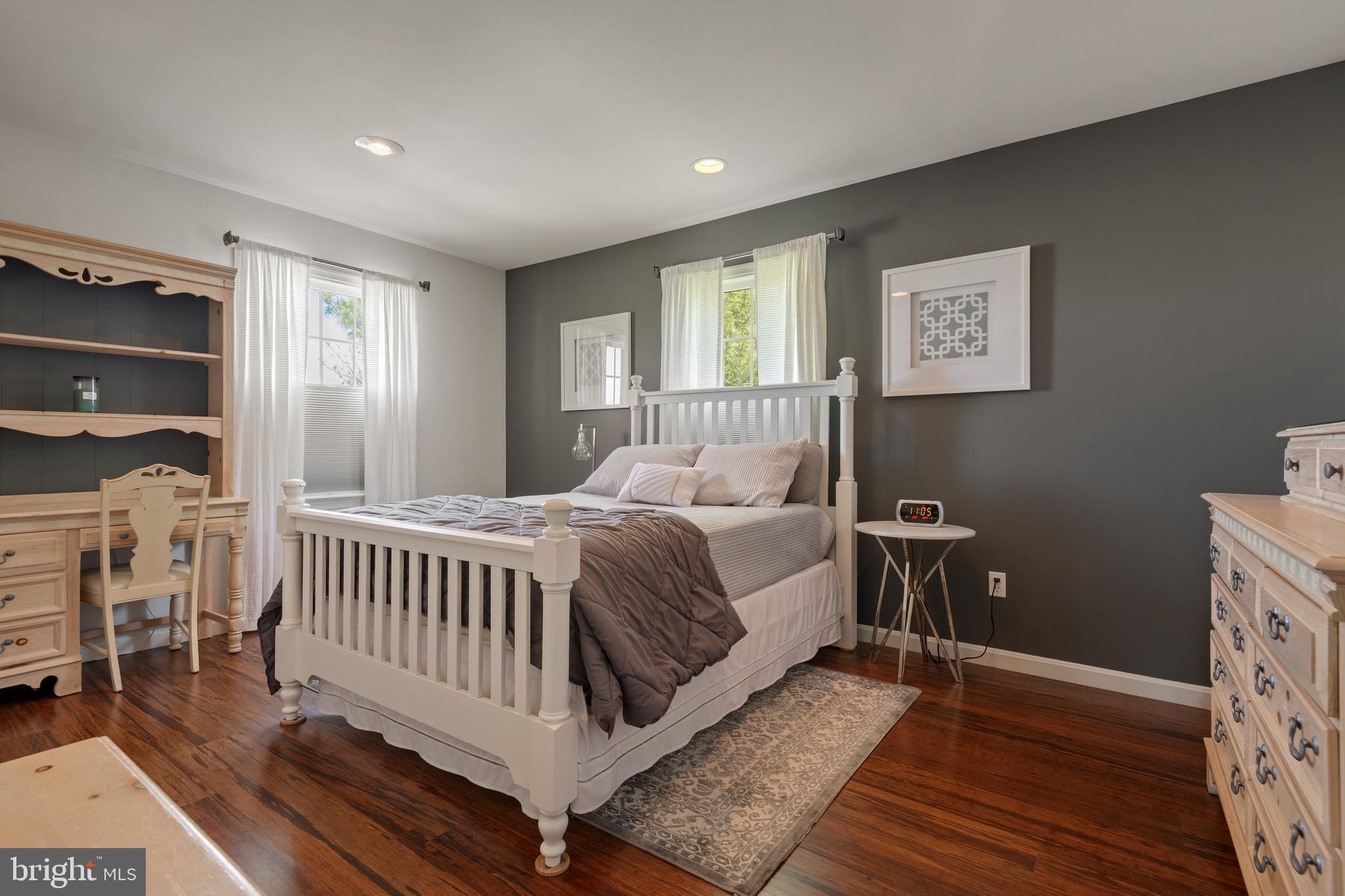 327 Carter Moir Dr