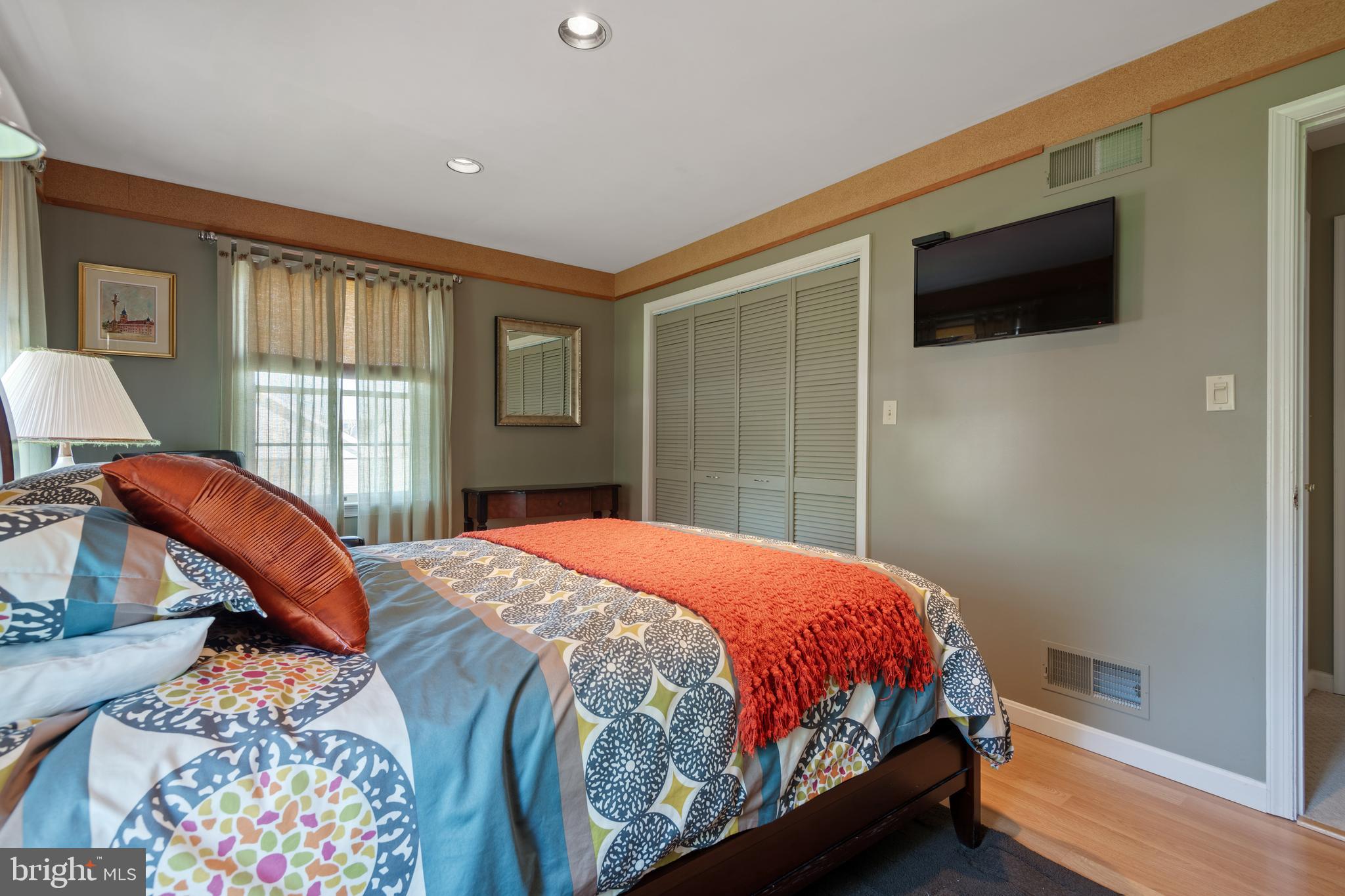 327 Carter Moir Dr