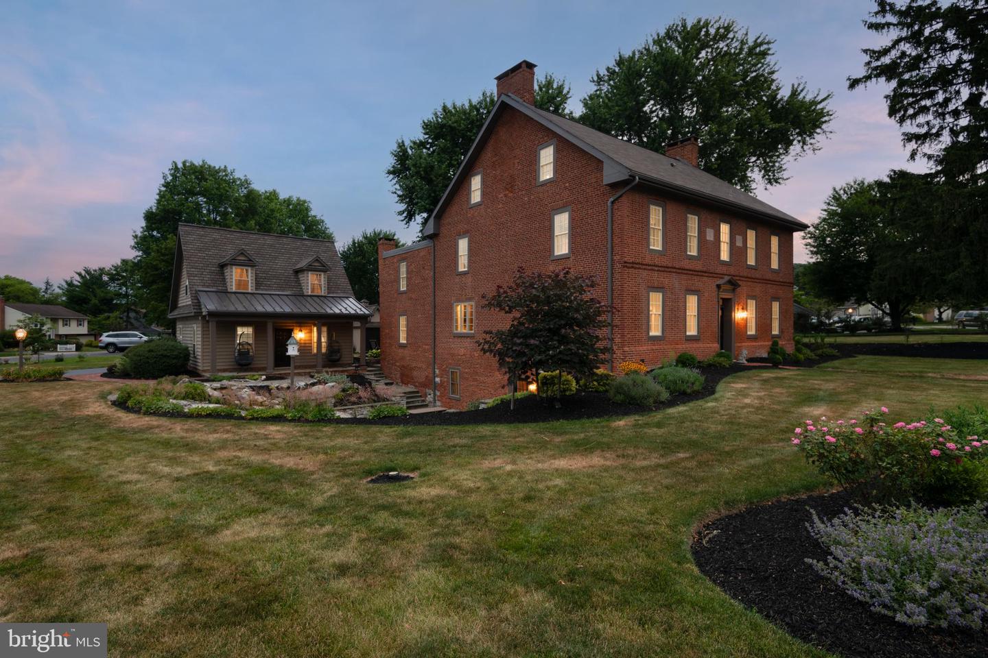 2249 Bob White Ln