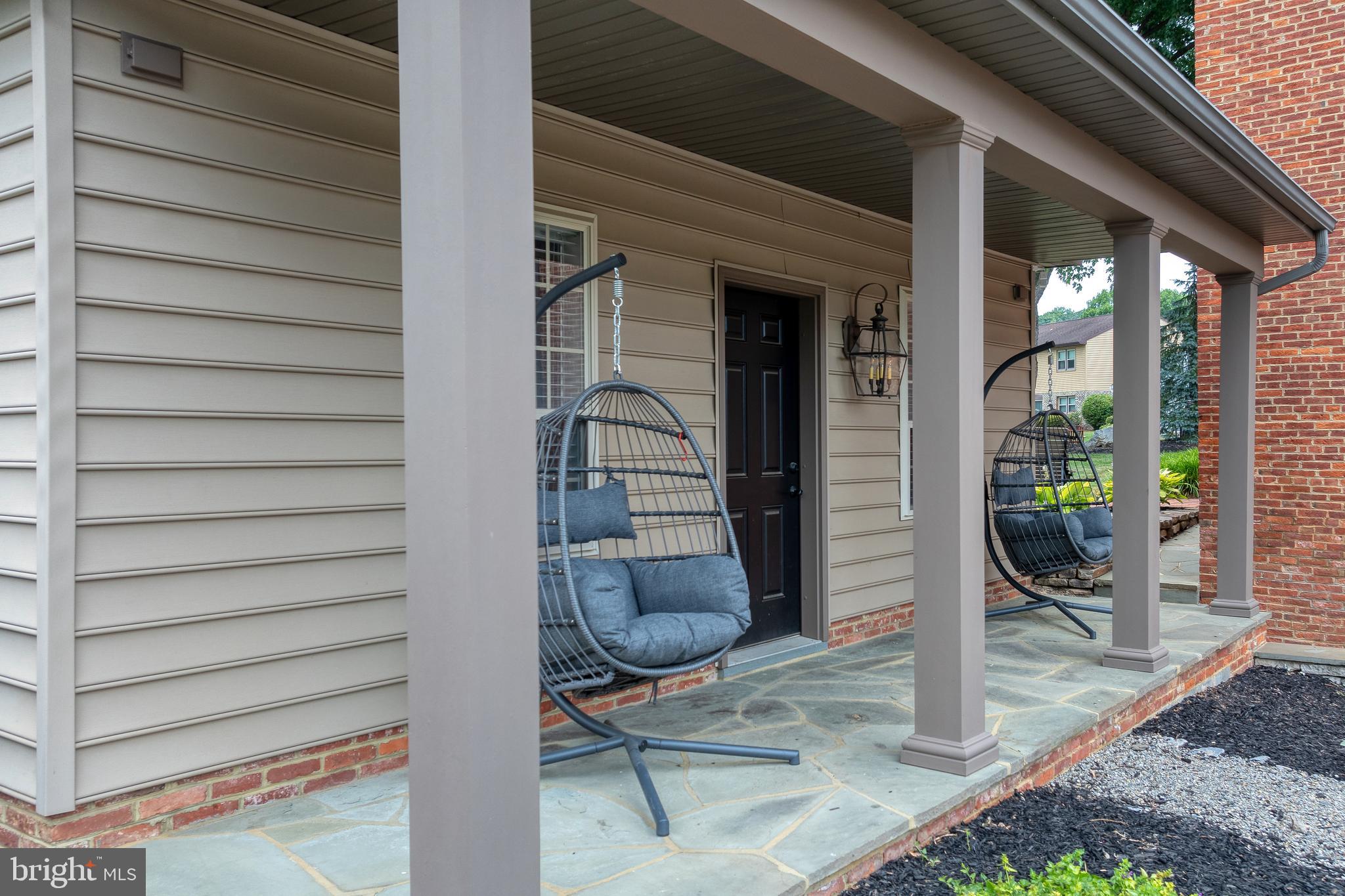 2249 Bob White Ln