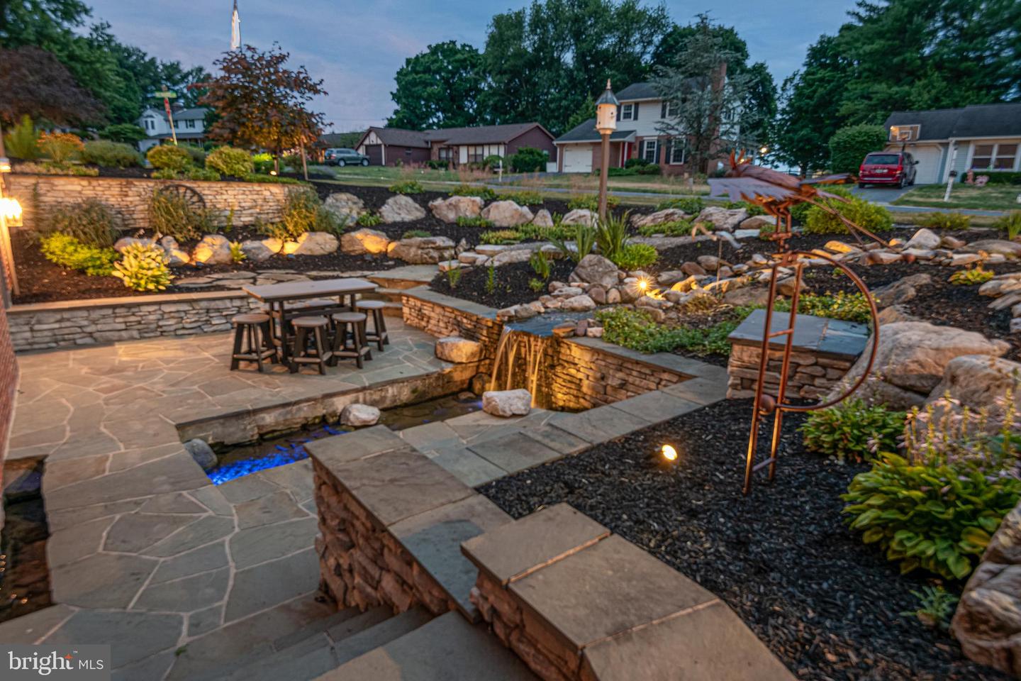 2249 Bob White Ln